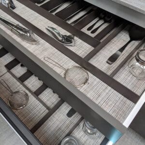 Cubertero Grass Hopper