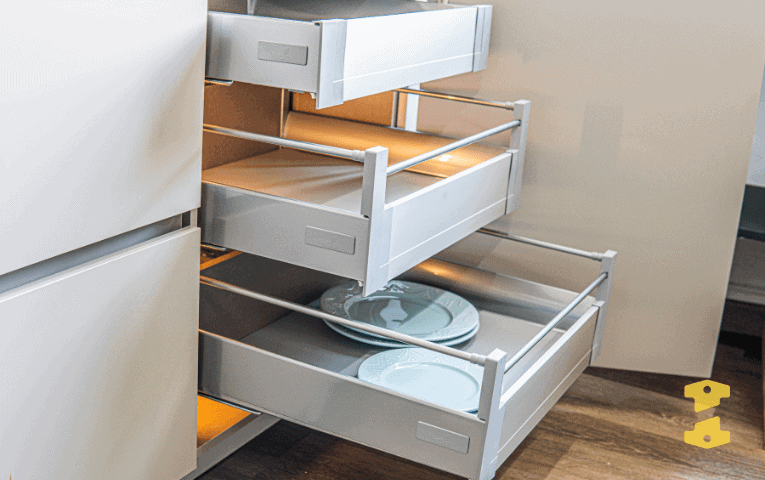 Herraje tipo cajón cacerolero interno Innotech de 47 cms